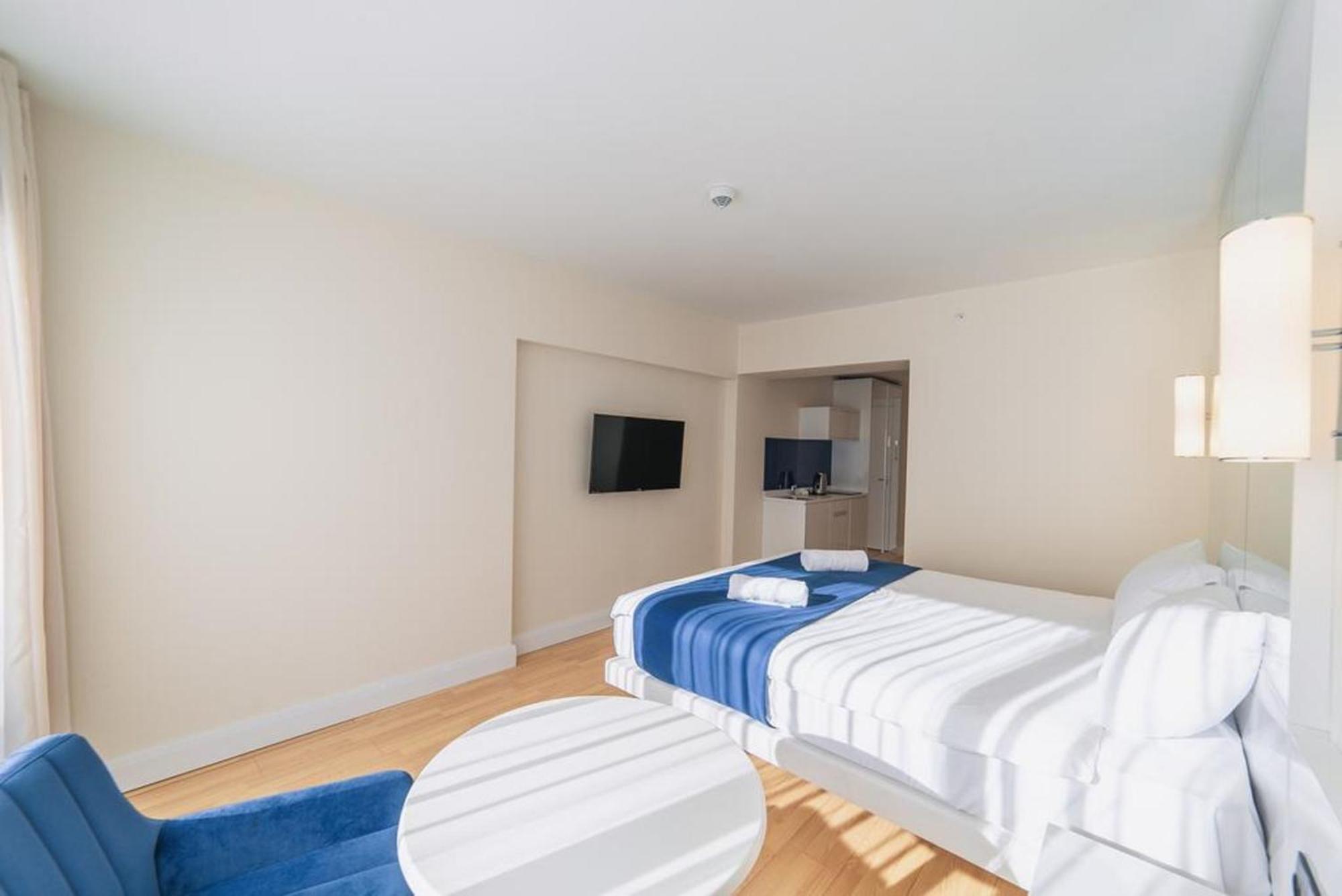 Orbi City Twin Towers Apartment Batumi Luaran gambar